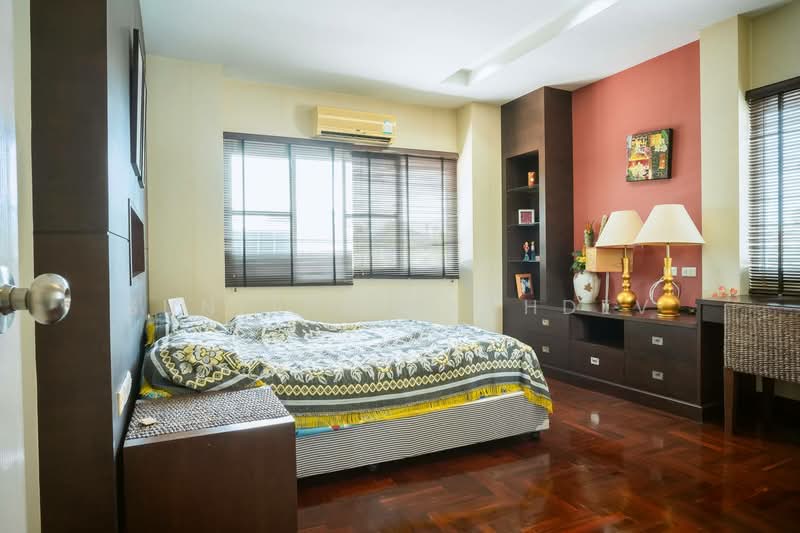 Perfect Place Ramkhamhaeng 164 : เพอร์เฟค เพลส รามคำแหง 164, กรุงเทพ, ซอยรามคำแหง 164, สะพานสูง, สะพานสูง, กรุงเทพ, 380 ตร.ม., บ้านเดี่ยว ขาย, โดย Sunitra Sachdev, 500276467 - DDproperty.com