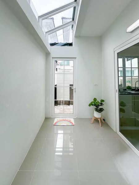 Golden Neo Sathorn, Bangkok, Kanlapaphruek Road, Bangkhuntien, Chom Thong, Bangkok, 4 Bedrooms, 180 sqm, Single Detached House For Sale, by ธัญวัลย์ มานะกิจรุ่งเรือง, 500276470 - DDproperty.com