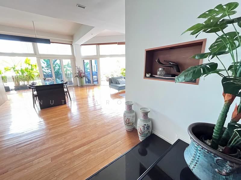 Sukhumvit House, Bangkok, Soi Sukhumvit 23, Khlongtoei Nua, Watthana, Bangkok, 2 Bedrooms, 229 sqm, Condo For Sale, by Nuttharom Linla, 500276554 - DDproperty.com
