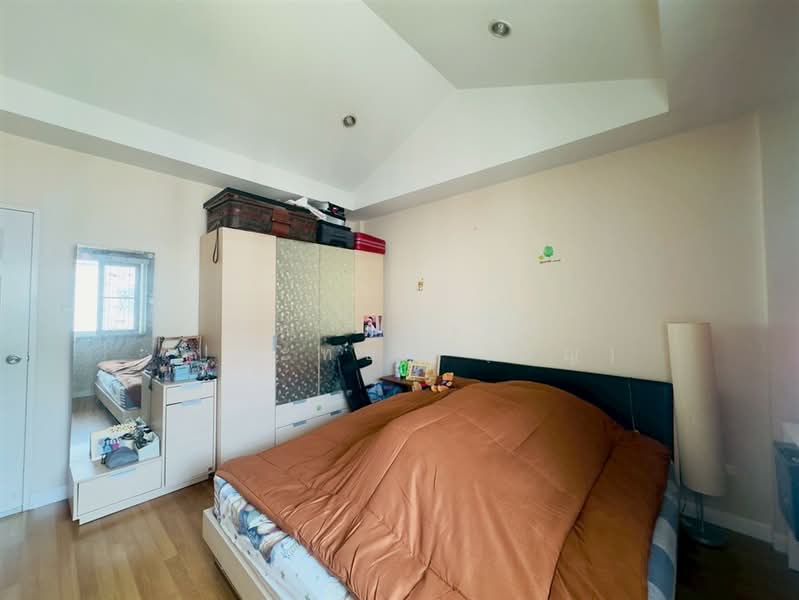 Prinyaluck Ekachai-Bangbon : ปริญลักษณ์ เอกชัย-บางบอน, กรุงเทพ, ถนนเอกชัย, บางบอน, บางบอน, กรุงเทพ, 150 ตร.ม., ทาวน์เฮ้าส์ ขาย, โดย คุณ ผ่องใส เปาะทอง (อัญ), 500276558 - DDproperty.com