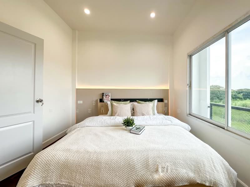 หมู่บ้าน เดอ สยาม สวนหลวง ร.9, กรุงเทพ, ดอกไม้, ประเวศ, กรุงเทพ, 160 ตร.ม., ทาวน์เฮ้าส์ ขาย, โดย ธัญวัลย์ มานะกิจรุ่งเรือง, 500276580 - DDproperty.com