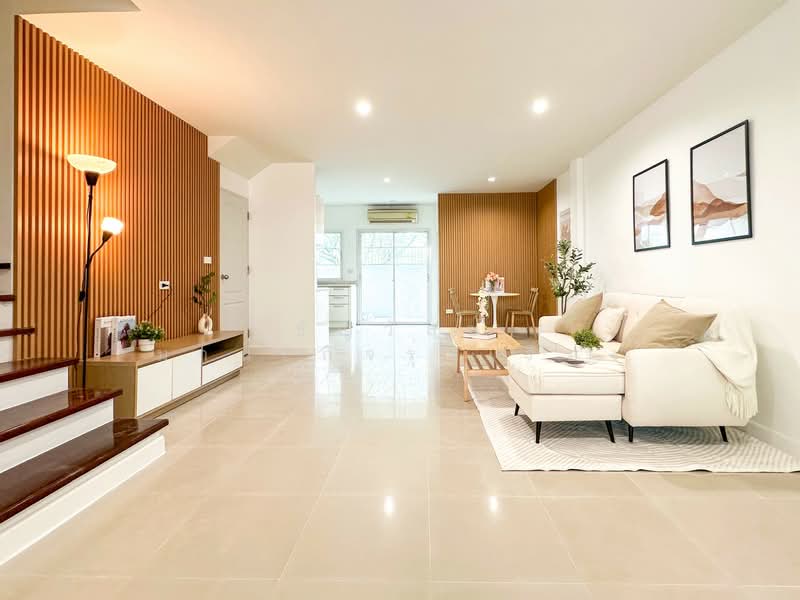 De Siam Suan Luang Rama 9 Village, Bangkok, Dok Mai, Prawet, Bangkok, 4 Bedrooms, 160 sqm, Townhouse For Sale, by ธัญวัลย์ มานะกิจรุ่งเรือง, 500276580 - DDproperty.com