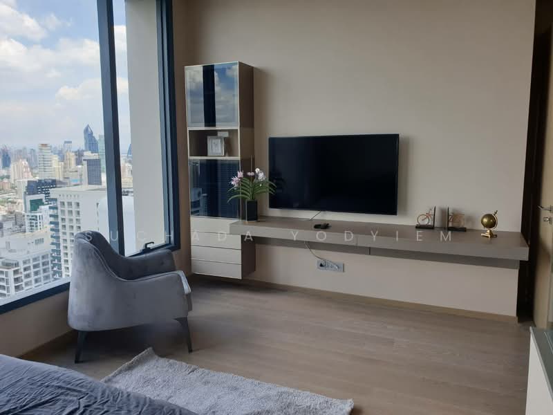 The Esse Asoke, Bangkok, 333 Soi Sukhumvit 21, Sukhumvit Road, Khlongtoei Nua, Watthana, Bangkok, 2 Bedrooms, 82 sqm, Condo For Sale, by Suchada Yodyiem, 500276615 - DDproperty.com