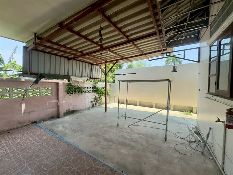 บ้านเดี่ยว 2 ชั้น 110 ตร.ว. ซอยชุมชน99 ซอยเพชรเกษม81 ถนนเพชรเกษม, Bangkok, ถนนเพชรเกษม, Nong Kham, Nong Khaem, Bangkok, 3 Bedrooms, 400 sqm, Single Detached House For Sale, by คุณ ผ่องใส เปาะทอง (อัญ), 500276626 - DDproperty.com