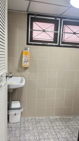 บ้านสวยริมธาร 2, Bangkok, พุทธมณฑล สาย 3, Taling Chan, Taling Chan, Bangkok, 4 Bedrooms, 112 sqm, Single Detached House For Sale, by Siripong Iamcharas, 500276638 - DDproperty.com