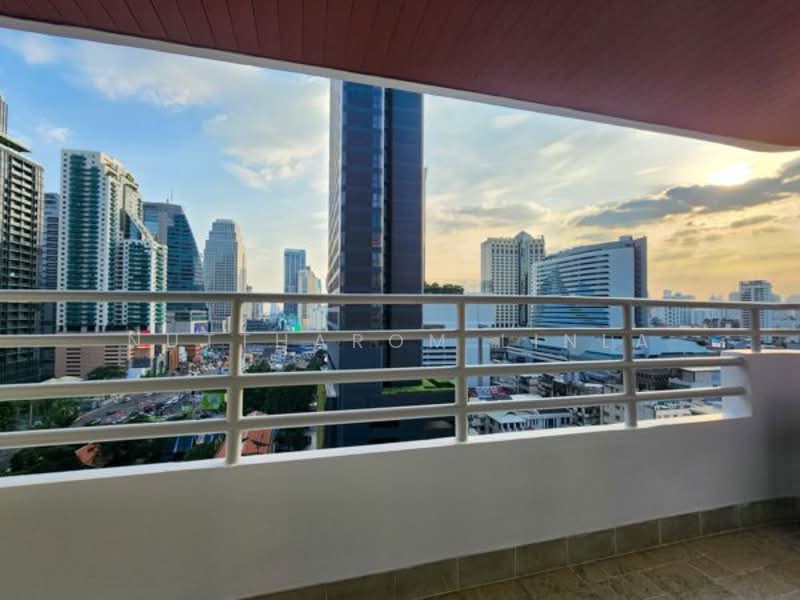 Wattana Heights, Bangkok, Sukhumvit Road, Khlongtoei Nua, Watthana, Bangkok, 3 Bedrooms, 336 sqm, Condo For Sale, by Nuttharom Linla, 500276656 - DDproperty.com