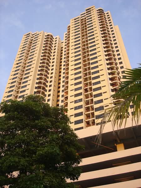 Rattanakosin Island, Bangkok, Soi Lao Lada, Arun Amarin, Bangkok Noi, Bangkok, 3 Bedrooms, 187 sqm, Condo For Sale, by Suchada Yodyiem, 500276666 - DDproperty.com