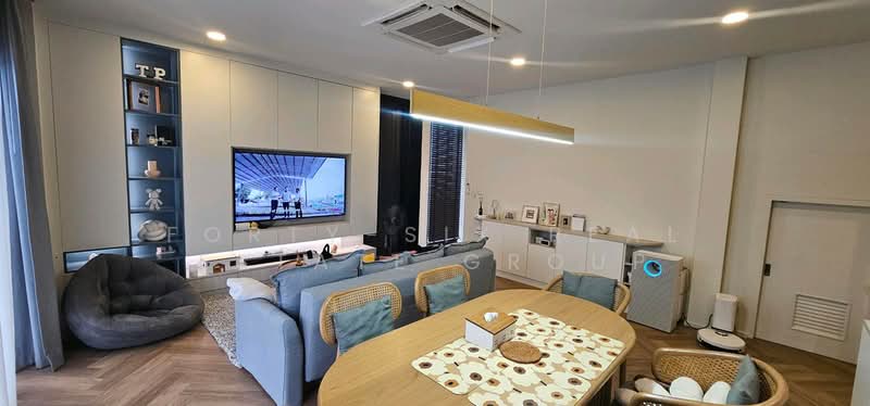 Noble Gable Watcharapol, Bangkok, Phoemsin Road, Khlong Tanon, Sai Mai, Bangkok, 3 Bedrooms, 200 sqm, Single Detached House For Rent, by Forty-Six Real Estate Group, 500276667 - DDproperty.com