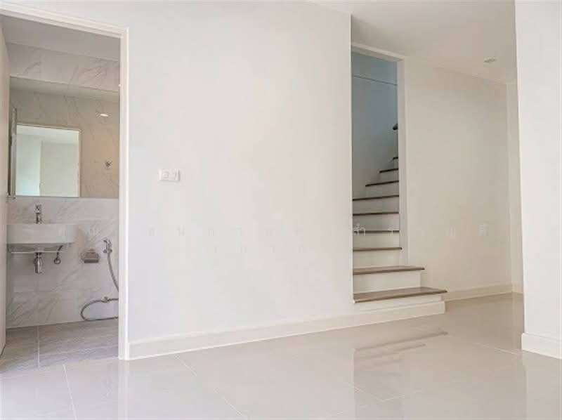 Baan Klang Mueng Phaholyothin-Vibhavadi, Bangkok, Phahonyothin, Sanam Bin, Don Mueang, Bangkok, 3 Bedrooms, 170 sqm, Townhouse For Sale, by คุณ ชนกานต์ สำราญดี (กาน), 500276689 - DDproperty.com