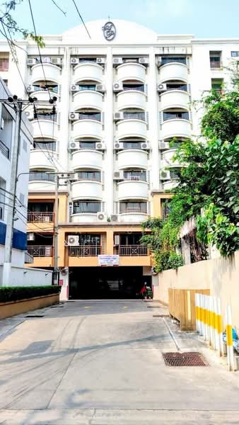 Aree Place Sukhumvit 26, Bangkok, Khong Tan, Khlong Toei, Bangkok, 3 Bedrooms, 173 sqm, Condo For Sale, by Khlueanphon Nukulsirisak, 500276718 - DDproperty.com