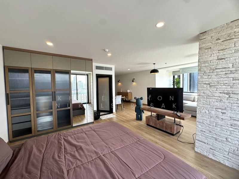 J.C. Tower, Bangkok, Soi Sukhumvit 55, Khlong Tan Nua, Watthana, Bangkok, 1 Bedroom, 55 sqm, Condo For Sale, by Khlueanphon Nukulsirisak, 500276729 - DDproperty.com
