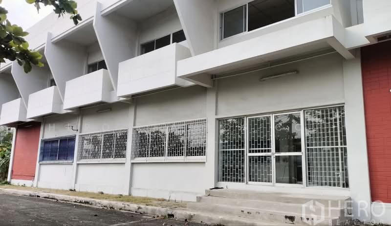 ให้เช่า โรงงาน 2160 ตรม. ลาดกระบัง กรุงเทพ HRE00644, กรุงเทพ, ทับยาว, ลาดกระบัง, กรุงเทพ, 2,160 ตร.ม., โกดัง-โรงงาน ให้เช่า, โดย Hero Realtor Co., Ltd., 500276745 - DDproperty.com