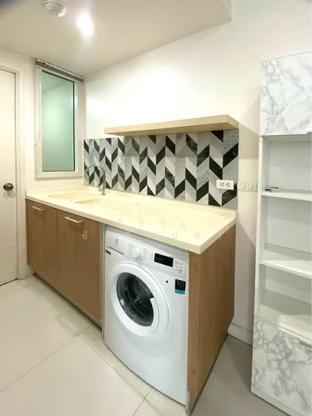 Manhattan Chidlom, Bangkok, 1032 Phetchaburi 32 Alley, Makkasan, Ratchathewi, Bangkok, 1 Bedroom, 58 sqm, Condo For Rent, by Jirayu Chaiyawattanasiri, 500276746 - DDproperty.com
