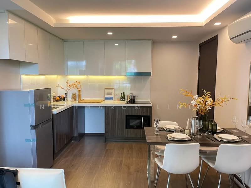 The Remarkable Soonvijai 2, Bangkok, Soi Petchburi 47 Intersection 2,  Phetchaburi Road, Bang Kapi, Huai Khwang, Bangkok, 2 Bedrooms, 55 sqm, Condo For Sale, by Nuttharom Linla, 500276757 - DDproperty.com