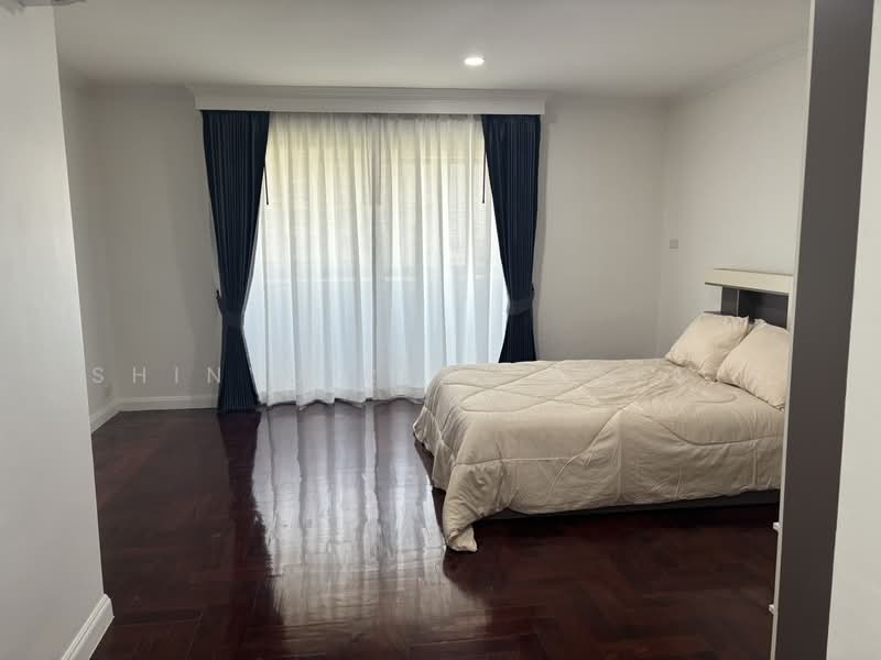 Baan Suanpetch, Bangkok, 18 Soi Sukhumvit 39, Khlong Tan Nua, Watthana, Bangkok, 3 Bedrooms, 135 sqm, Condo For Rent, by Shinyu Real Estate, 500276761 - DDproperty.com
