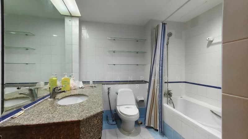 Asoke Place, Bangkok, Asok Montri Rd, Khlongtoei Nua, Watthana, Bangkok, 2 Bedrooms, 77 sqm, Condo For Rent, by Khlueanphon Nukulsirisak, 500276817 - DDproperty.com