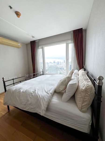 Siri At Sukhumvit, Bangkok, 902 Sukhumvit Road, Phra Kanong, Khlong Toei, Bangkok, 1 Bedroom, 52 sqm, Condo For Rent, by Shinyu Real Estate, 500276821 - DDproperty.com
