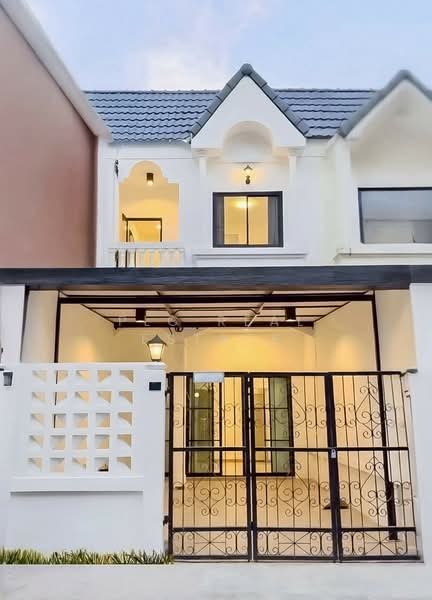 Townhome for Sale Central Pattaya Ready to Move In, Chon Buri (Pattaya), Bang Lamung, Bang Lamung (Pattaya), Chon Buri (Pattaya), 2 Bedrooms, 83 sqm, Townhouse For Sale, by PLC real estate, 500276838 - DDproperty.com