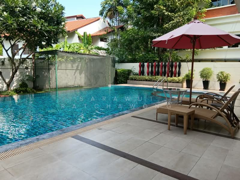 Shine@33 (formerly Triple Oaks), Bangkok, Khlong Tan Nua, Watthana, Bangkok, 2 Bedrooms, 115 sqm, Condo For Rent, by Sarawut Ratchawong, 500276855 - DDproperty.com