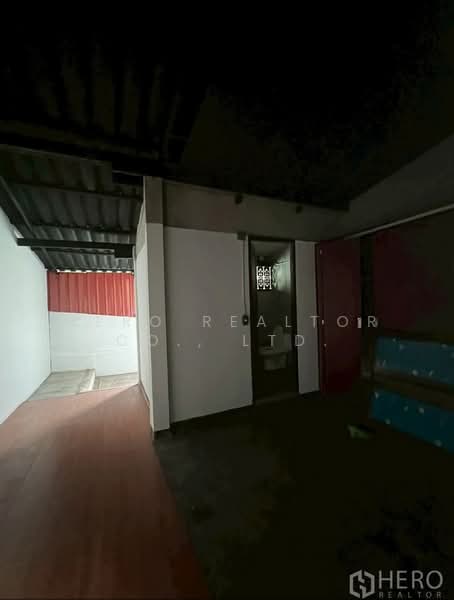 For Rent Home Office 300 sqm BTS Ekkamai Watthana Bangkok HRE00640, Bangkok, สุขุมวิท, Khlong Tan Nua, Watthana, Bangkok, , 300 sqm, Shophouse For Rent, by Hero Realtor Co., Ltd., 500276868 - DDproperty.com