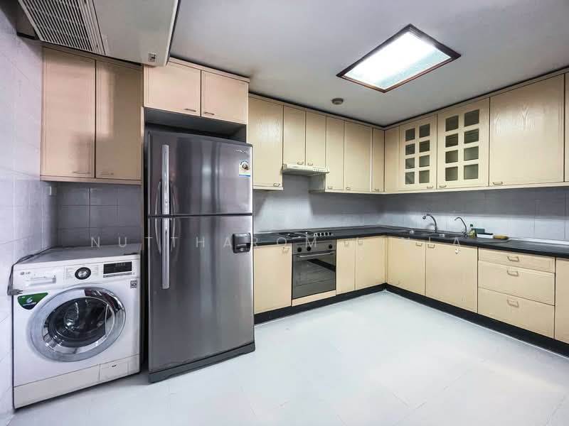 Richmond Palace, Bangkok, Soi Sukhumvit 43 Sukhumvit Road, Khlong Tan Nua, Watthana, Bangkok, 2 Bedrooms, 144 sqm, Condo For Sale, by Nuttharom Linla, 500276887 - DDproperty.com