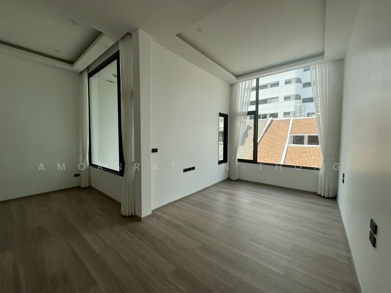 Townhouse, Bangkok, Khlong Tan Nua, Watthana, Bangkok, 4 Bedrooms, 250 sqm, Townhouse For Sale, by Amornrat On-Thong, 500276916 - DDproperty.com