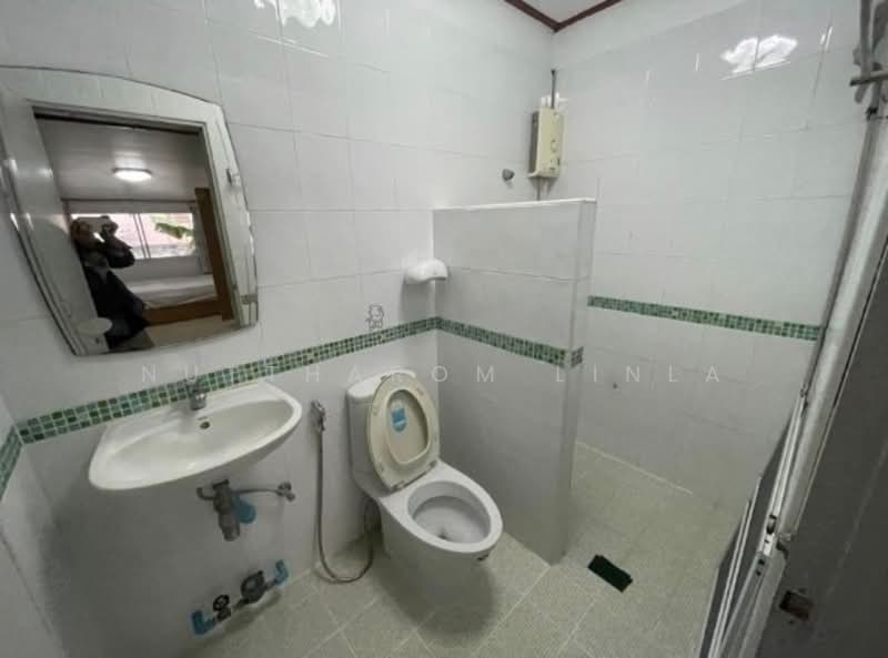 5-BR Townhouse, Bangkok, Din Daeng, Din Daeng, Bangkok, 5 Bedrooms, 120 sqm, Townhouse For Sale, by Nuttharom Linla, 500276923 - DDproperty.com