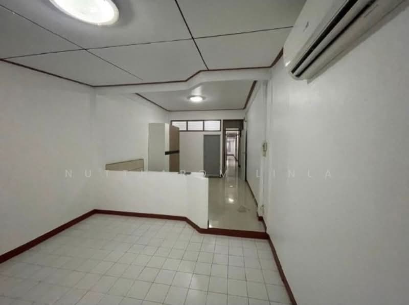 5-BR Townhouse, Bangkok, Din Daeng, Din Daeng, Bangkok, 5 Bedrooms, 120 sqm, Townhouse For Sale, by Nuttharom Linla, 500276923 - DDproperty.com