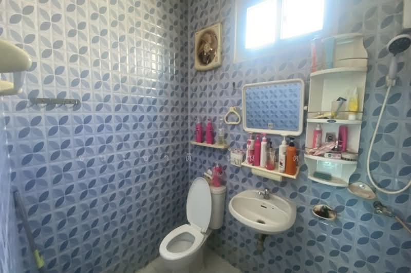 บ้านเดี่ยว 2 ชั้น เนื้อที่ 52 ตร.ว. ซอยนาคนิวาส 49, Bangkok, Lat Phrao, Lat Phrao, Bangkok, 4 Bedrooms, 208 sqm, Single Detached House For Sale, by ชนะชาติ นนท์ตา, 500276932 - DDproperty.com