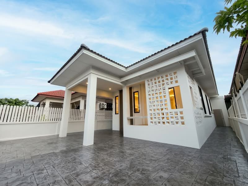 Baan Thanmankhong Khlong 2 : บ้านฐานมั่นคง คลอง 2, ปทุมธานี, คลองสอง, คลองหลวง, ปทุมธานี, 114 ตร.ม., บ้านเดี่ยว ขาย, โดย ณัฐยา ศิริฐานนท์, 500276940 - DDproperty.com