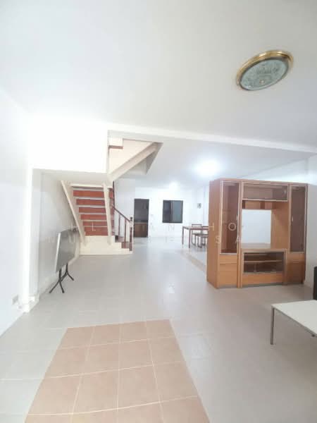 undefined, Bangkok, Suan Luang, Suan Luang, Bangkok, 3 Bedrooms, 150 sqm, Townhouse For Rent, by Khlueanphon Nukulsirisak, 500276962 - DDproperty.com