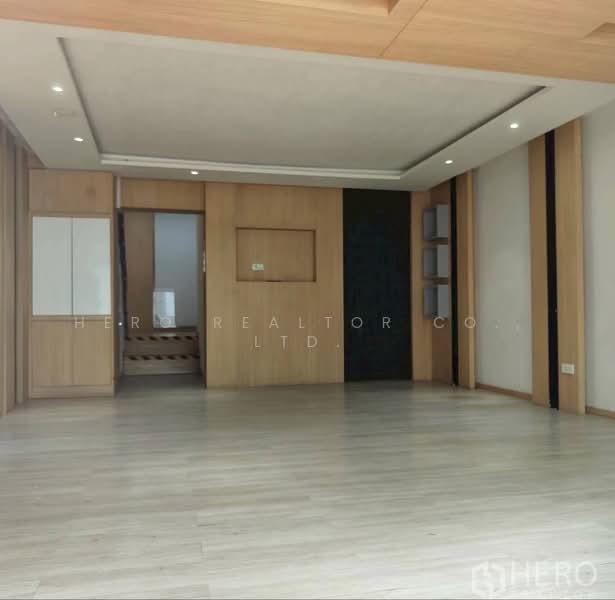 ให้เช่า โฮมออฟฟิศ 300 ตรม. BTS Thonglor วัฒนา กรุงเทพ HRE00638, กรุงเทพ, สุขุมวิท, คลองตันเหนือ, วัฒนา, กรุงเทพ, 300 ตร.ม., ทาวน์เฮ้าส์ ให้เช่า, โดย Hero Realtor Co., Ltd., 500276977 - DDproperty.com