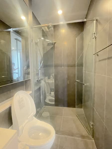The Esse at Singha Complex, Bangkok, 1788 New Petchaburi Rd, Khlongtoei Nua, Watthana, Bangkok, 1 Bedroom, 35 sqm, Condo For Rent, by Nami E., 500276986 - DDproperty.com