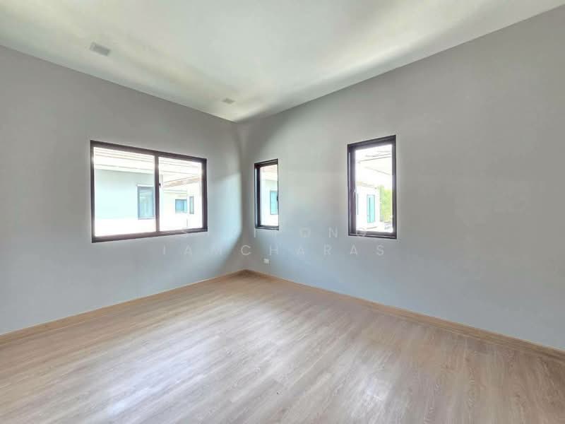เศรษฐสิริ จรัญ-ปิ่นเกล้า, Bangkok, Bang Khun Sri, Bangkok Noi, Bangkok, 3 Bedrooms, 341 sqm, Single Detached House For Sale, by Siripong Iamcharas, 500276999 - DDproperty.com