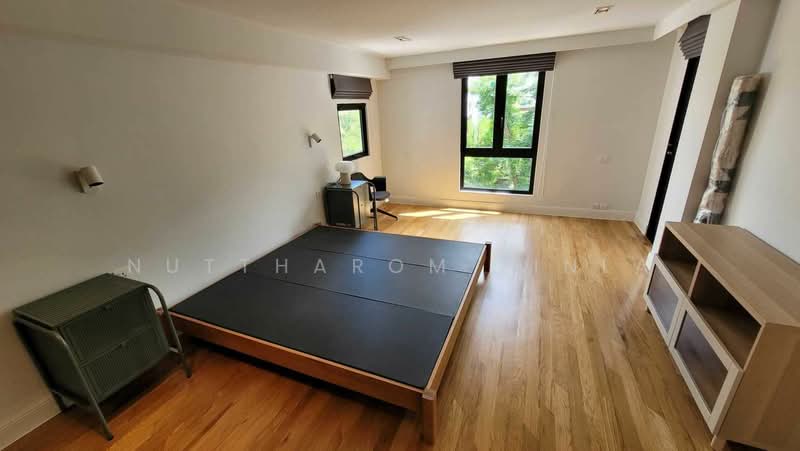 Icon II, Bangkok, Sukhumvit, Khlong Tan Nua, Watthana, Bangkok, 2 Bedrooms, 140 sqm, Condo For Sale, by Nuttharom Linla, 500277012 - DDproperty.com