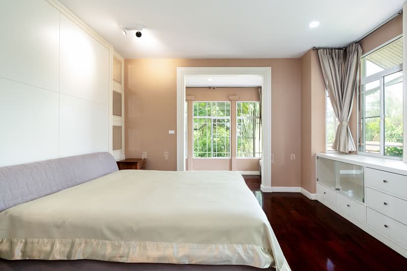 Nantawan Chaengwattana-Ratchapruek, Nonthaburi, 88 Chaiyapruek Road, Bang Tanai, Pak Kret, Nonthaburi, 3 Bedrooms, 300 sqm, Single Detached House For Sale, by ยลศิริ ศรีสกุล, 500277013 - ห้องนอนใหญ่ นันทวัน แจ้งวัฒนะ-ราชพฤกษ์ - DDproperty.com