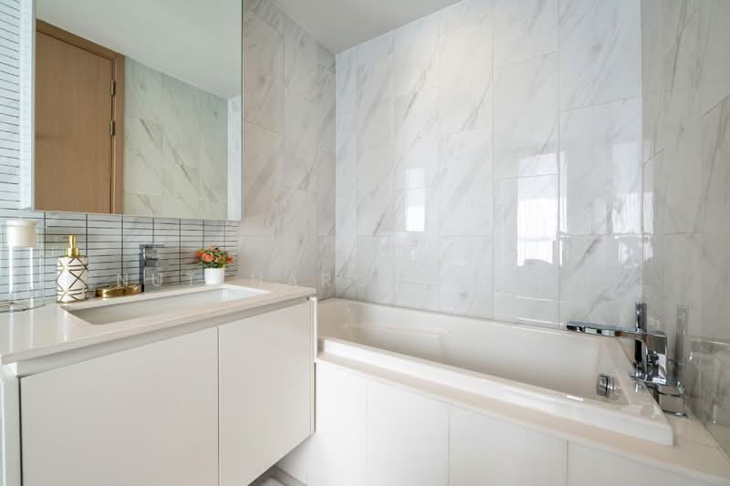 Hyde Sukhumvit 11, Bangkok, 11 Soi Sukhumvit 11, Khlongtoei Nua, Watthana, Bangkok, 2 Bedrooms, 52 sqm, Condo For Sale, by Nuttharom Linla, 500277031 - DDproperty.com