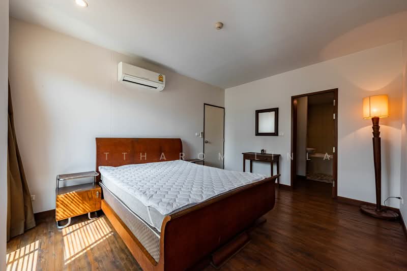Von Napa Sukhumvit 38, Bangkok, Soi Sukhumvit 38, Phra Kanong, Khlong Toei, Bangkok, 1 Bedroom, 54 sqm, Condo For Sale, by Nuttharom Linla, 500277039 - DDproperty.com