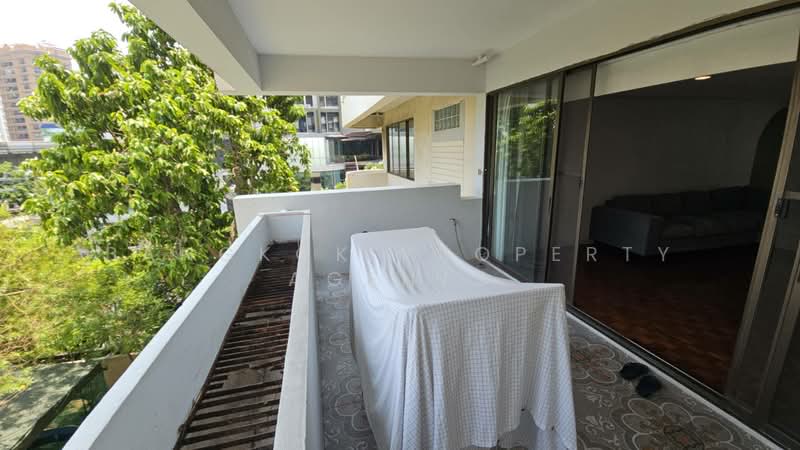 Tongtip Mansion, Bangkok, Soi Sukhumvit 47, Khlong Tan Nua, Watthana, Bangkok, 3 Bedrooms, 250 sqm, Condo For Rent, by BANGKOK PROPERTY AGENTS, 500277041 - DDproperty.com