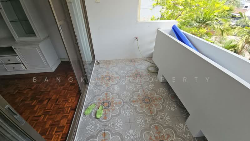 Tongtip Mansion, Bangkok, Soi Sukhumvit 47, Khlong Tan Nua, Watthana, Bangkok, 3 Bedrooms, 250 sqm, Condo For Rent, by BANGKOK PROPERTY AGENTS, 500277041 - DDproperty.com