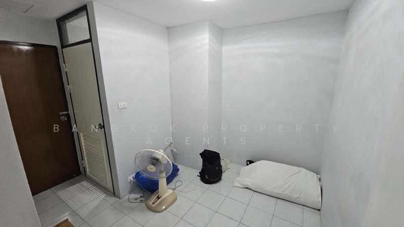 Tongtip Mansion, Bangkok, Soi Sukhumvit 47, Khlong Tan Nua, Watthana, Bangkok, 3 Bedrooms, 250 sqm, Condo For Rent, by BANGKOK PROPERTY AGENTS, 500277041 - DDproperty.com