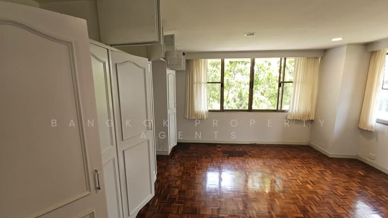 Tongtip Mansion, Bangkok, Soi Sukhumvit 47, Khlong Tan Nua, Watthana, Bangkok, 3 Bedrooms, 250 sqm, Condo For Rent, by BANGKOK PROPERTY AGENTS, 500277041 - DDproperty.com
