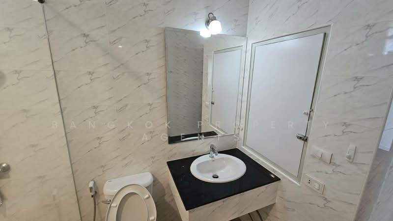 Tongtip Mansion, Bangkok, Soi Sukhumvit 47, Khlong Tan Nua, Watthana, Bangkok, 3 Bedrooms, 250 sqm, Condo For Rent, by BANGKOK PROPERTY AGENTS, 500277041 - DDproperty.com