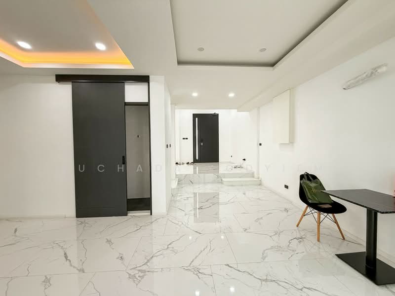 4-BR Townhouse, Bangkok, Khlongtoei Nua, Watthana, Bangkok, 4 Bedrooms, 250 sqm, Townhouse For Sale, by Suchada Yodyiem, 500277054 - DDproperty.com