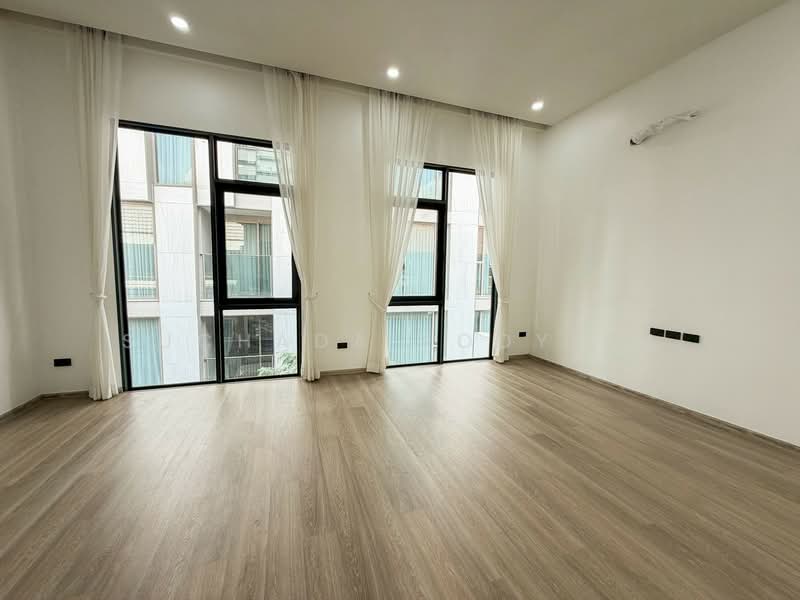 4-BR Townhouse, Bangkok, Khlongtoei Nua, Watthana, Bangkok, 4 Bedrooms, 250 sqm, Townhouse For Sale, by Suchada Yodyiem, 500277054 - DDproperty.com