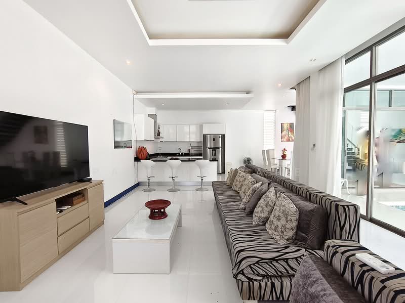 Kamala Nathong, Phuket, Kammala, Kathu, Phuket, 4 Bedrooms, 350 sqm, Villa For Sale, by Parinda Sane, 500277094 - DDproperty.com