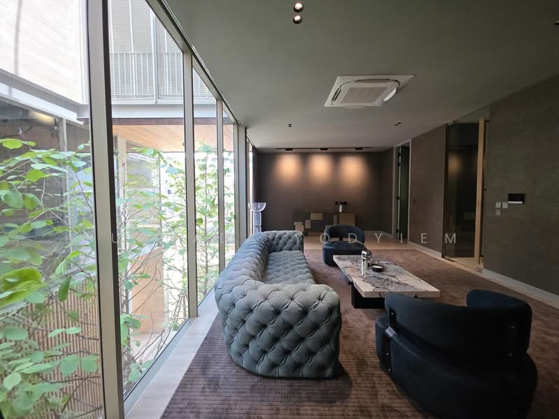 5-BR House, Bangkok, Thung Maha Mek, Sathon, Bangkok, 5 Bedrooms, 1,400 sqm, Single Detached House For Sale, by Suchada Yodyiem, 500277099 - DDproperty.com