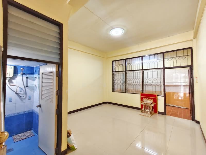 สินพัฒนา 1, Nonthaburi, Bang Kruai, Bang Kruai, Nonthaburi, 2 Bedrooms, 100 sqm, Townhouse For Sale, by The Best Property น้ำตาล, 500277119 - DDproperty.com