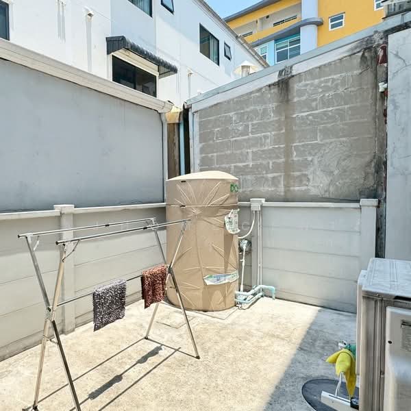 Baan Klang Muang Pinklao - Charan, Bangkok, along the expressway Si Rat  Road-Outer Ring Road, Bang O, Bang Phlat, Bangkok, 3 Bedrooms, 150 sqm, Townhouse For Rent, by AJHOMECENTER - คุณหยก, 500277135 - DDproperty.com