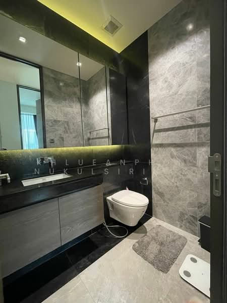 28 Chidlom, Bangkok, 28 Chit Lom Alley, Lumphini, Pathum Wan, Bangkok, 2 Bedrooms, 69 sqm, Condo For Rent, by Khlueanphon Nukulsirisak, 500277168 - DDproperty.com
